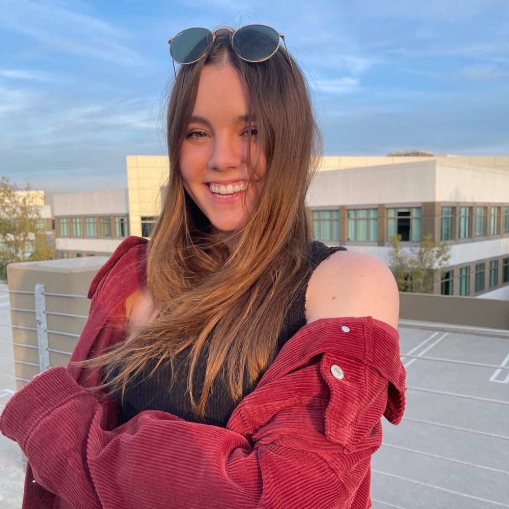 Meet your Posher, Camille